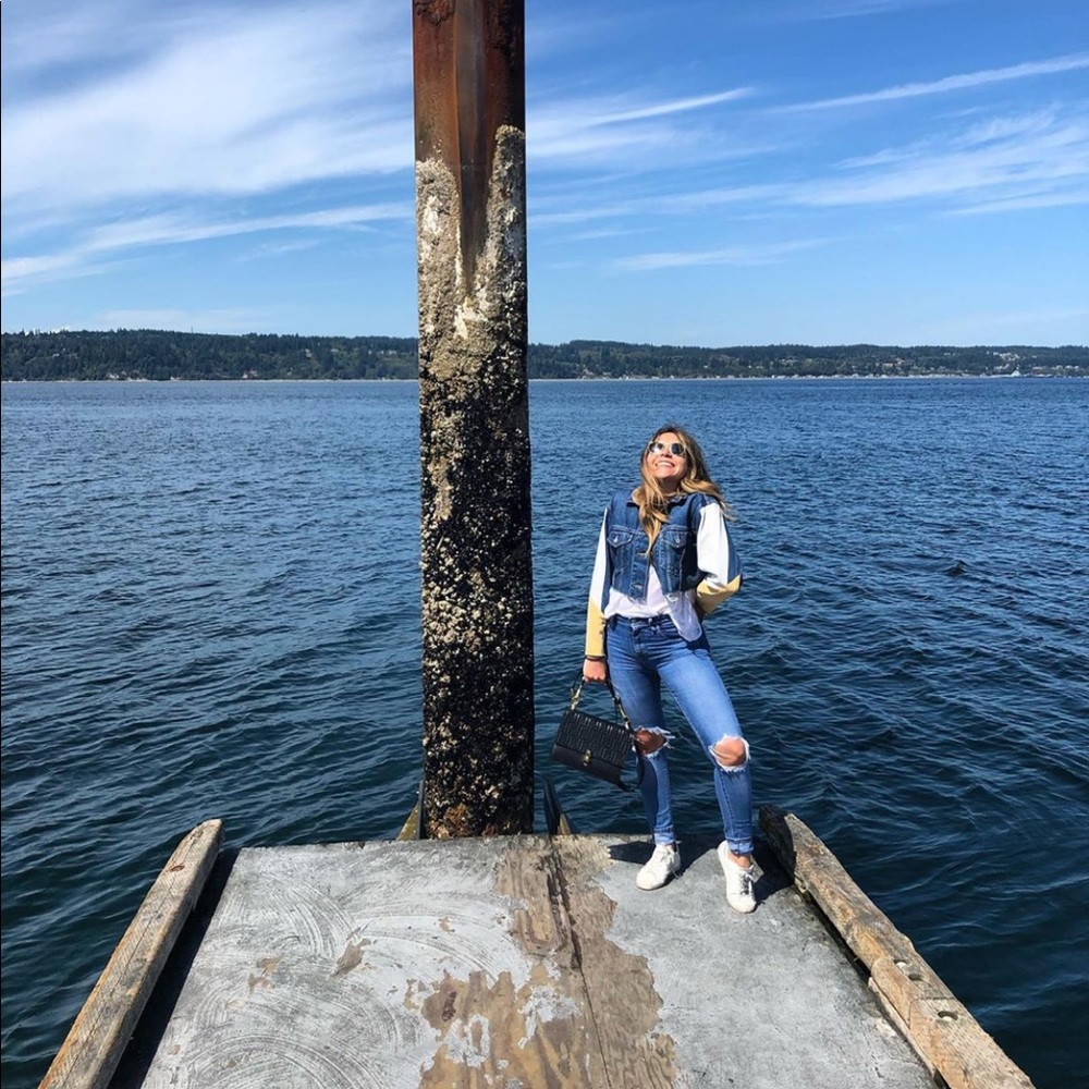 Meet your posher, Ale